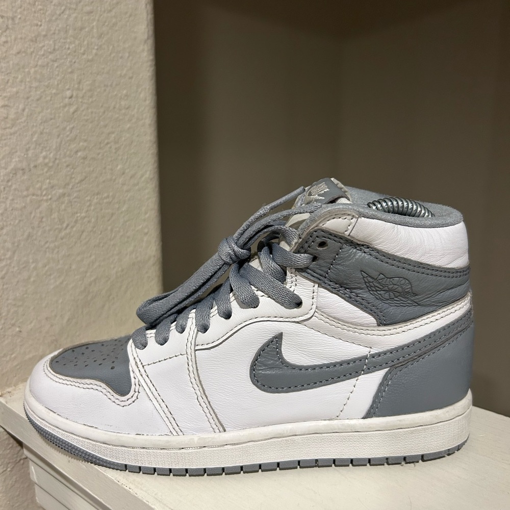 Nike Air Jordan 1 Retro High OG Stealth White Grey Size 4Y - Picture 7 of 11